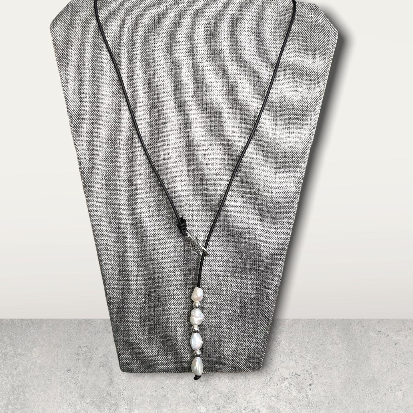 Pearl and Leather Cord Lariat necklace