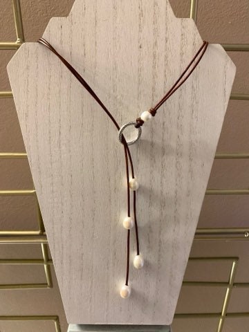 Leather and Pearl lariat Necklace with silver ring and large freshwater pearls.