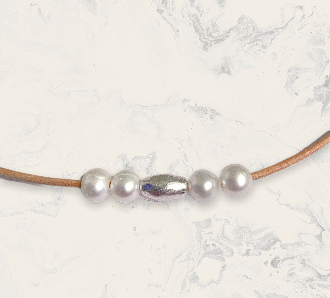 Leather and Freshwater Pearl Necklace.